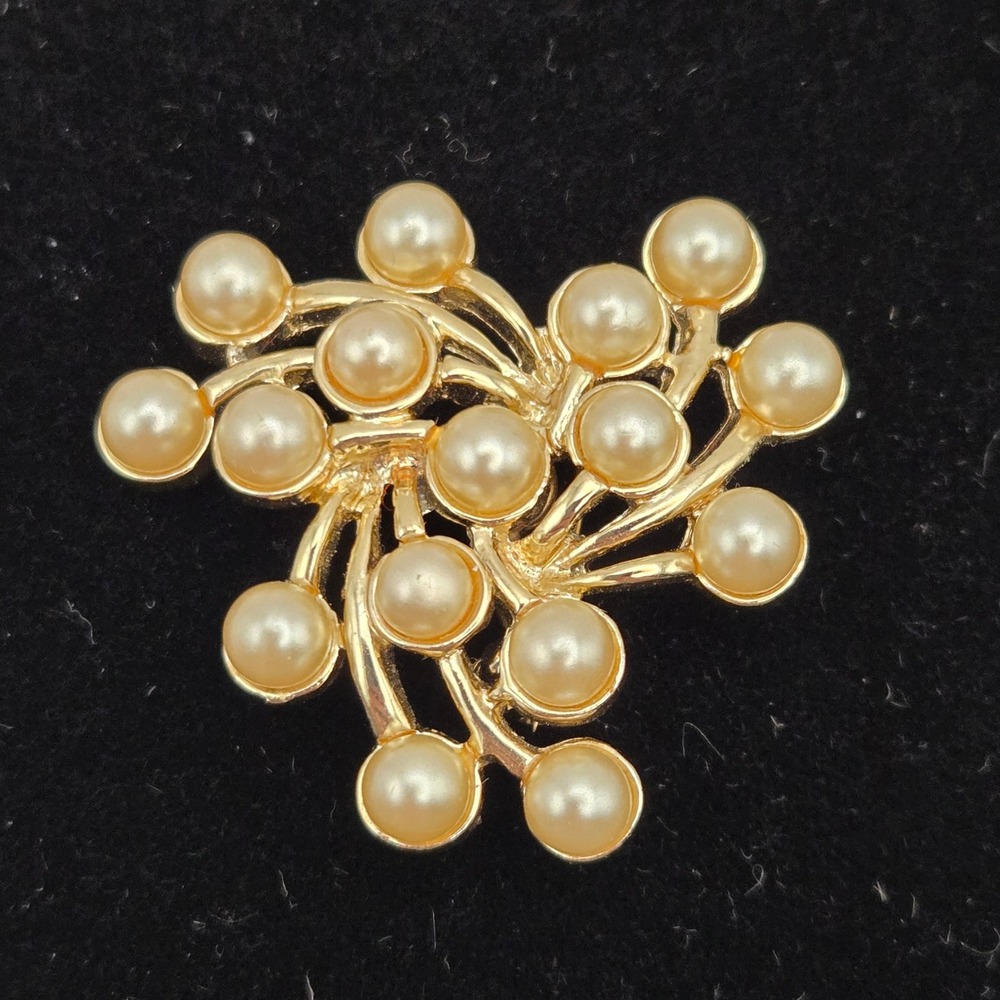 Emmons Simulated Pearl‎ Spray Brooch Women Gold Tone Mid Century Vintage Pin